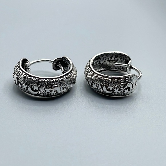 Sterling Silver Moon And Star Bali Huggie Hoop Earrings 15mm - Picture 3 of 6